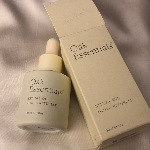 Oak Essentials Ritual Oil With Blue Tansy Face Oil 30ml NIB - Picture 3 of 10